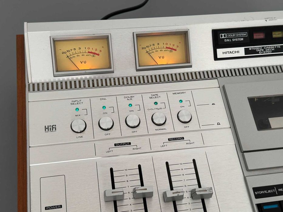 Vintage Magnetofon kasetowy Hitachi D-2750 Unikat Hi-Fi