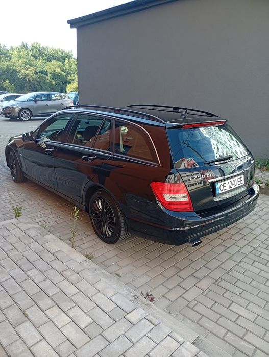 Mercedes c250/4*4.2.2д.