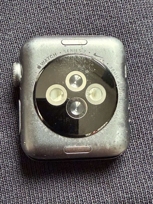 Apple Watch 2  га запсасти