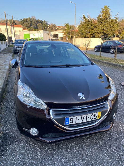 Peugeot 208 1.2