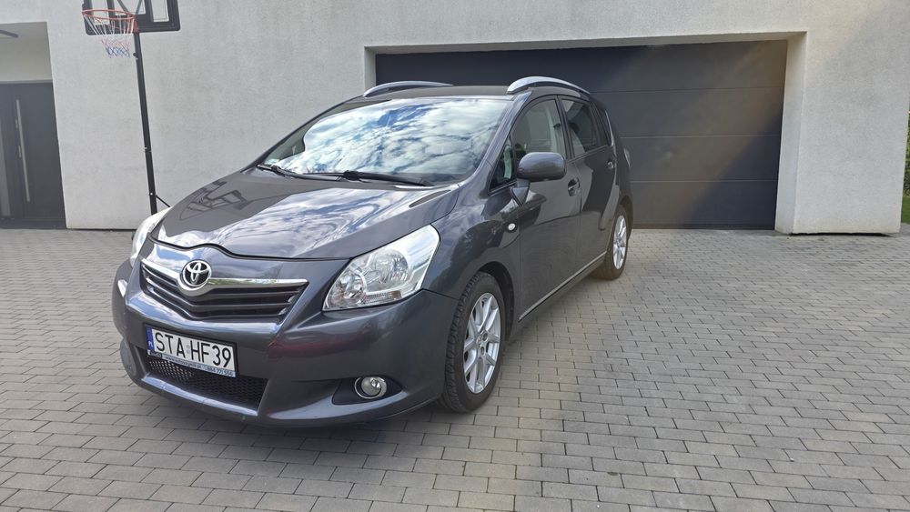 Toyota Verso 1.8 150KM 2009