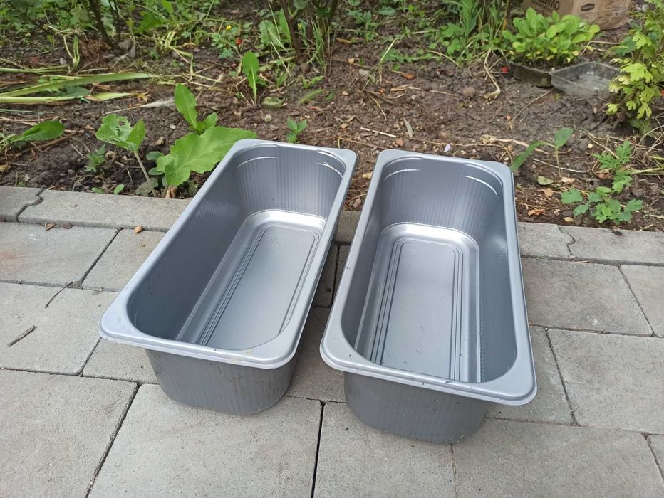 Лотки, контейнери пластикові, горщики для розсади