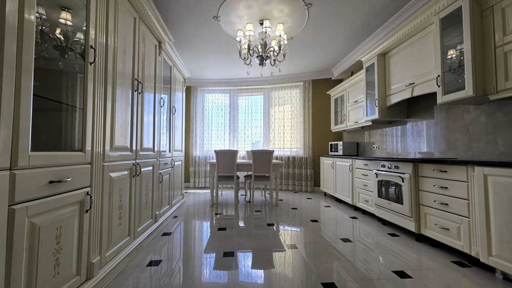 Продаж 3 кімнатної квартири 117.1 м² | проспект Лобановського, 150Д | ЖК Ново-Деміївський | Голосіївський р-н | мікрорайон Деміївка | Відео огляд - View 2