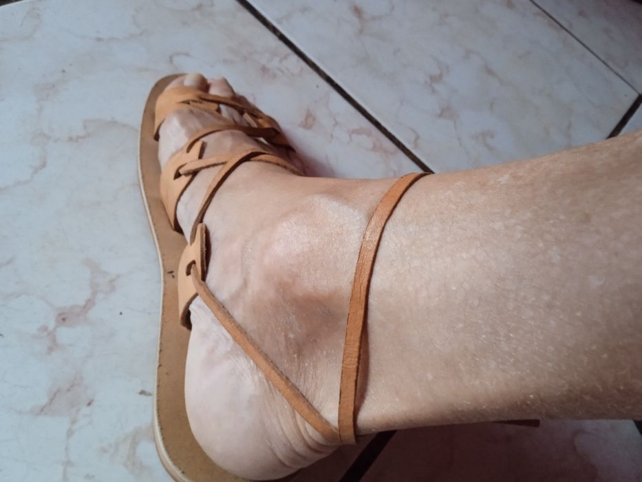 Letnie sandałki skóra naturalna 37,3