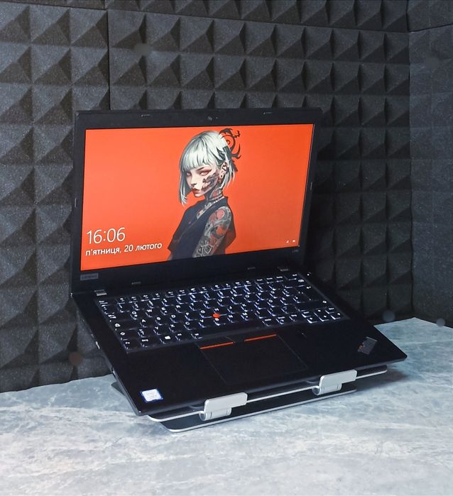 Ігровий ноутбук Lenovo / intel i5 gen 8 / DDR4 8GB / SSD m2 NVMe 256GB