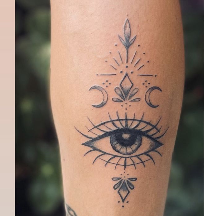 Tatuador em Valadares, gaia