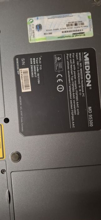 Laptop Medion md95300