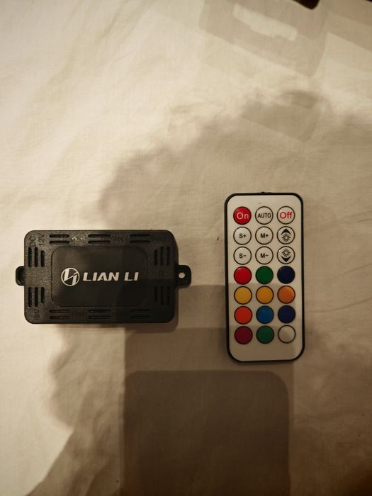 Ventoinha RGB - Lian Li Bora 120