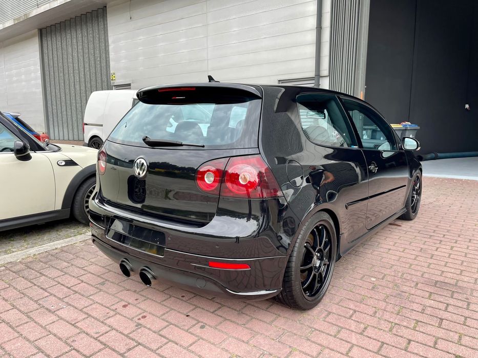 Golf V 2.0 GTI DSG “ler anúncio”