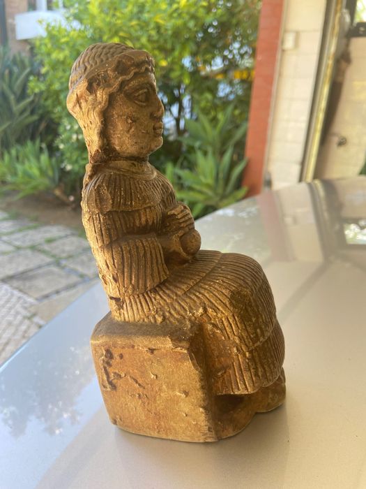 Escultura néo-sumária