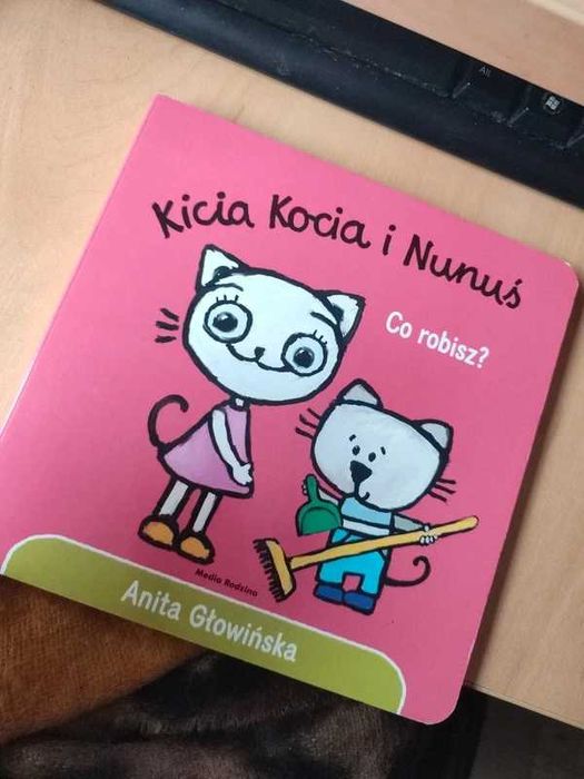 książka Kicia Kocia i Nunuś, co robisz?