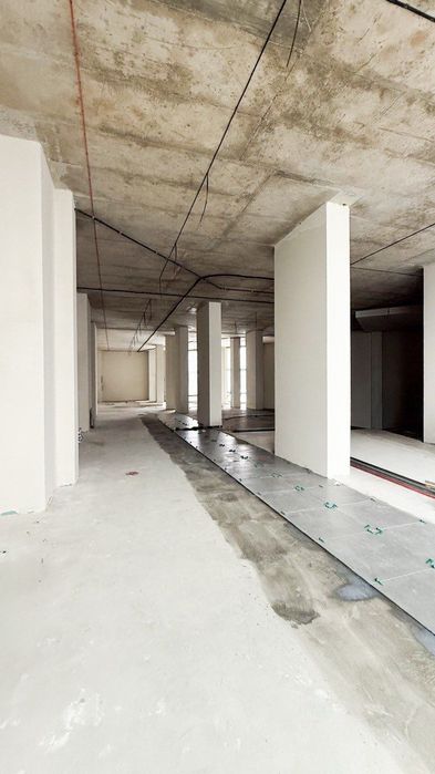 Оренда фасадного комерційного приміщення формату Open Space — перша лінія, ЖК «Міленіум», Івано-Франківськ зданий будинок .