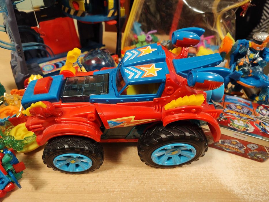 Super Zings i Super Things - zestaw wieloczęściowy