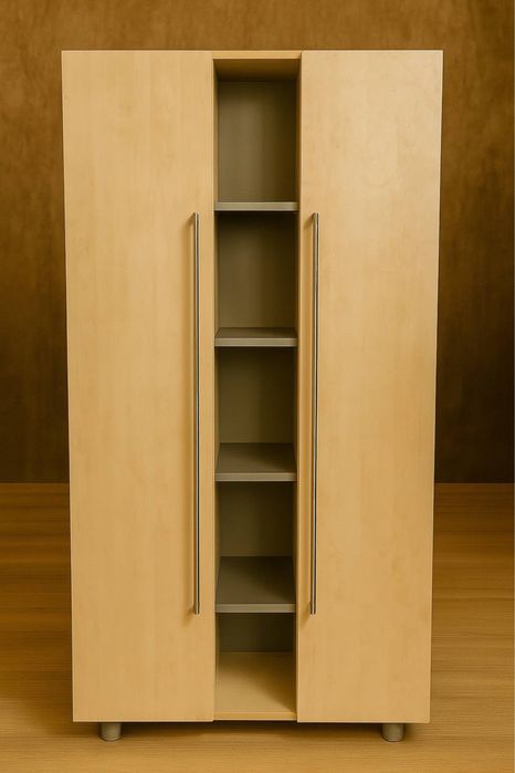 Продажа Офисной мебели РАСПРОДАЖА Кресла стулья Столы тумбы Крісла