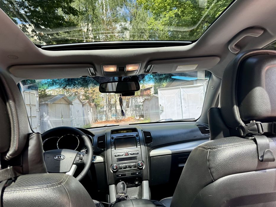 Продам KIA SORENTO 2.2d