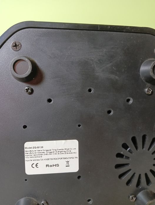 Głowa ruchoma UKING Wash 7x10w RGBW