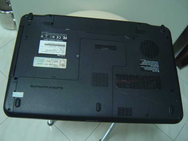 Portatil Toshiba Satellite C660D para  peças ou uso