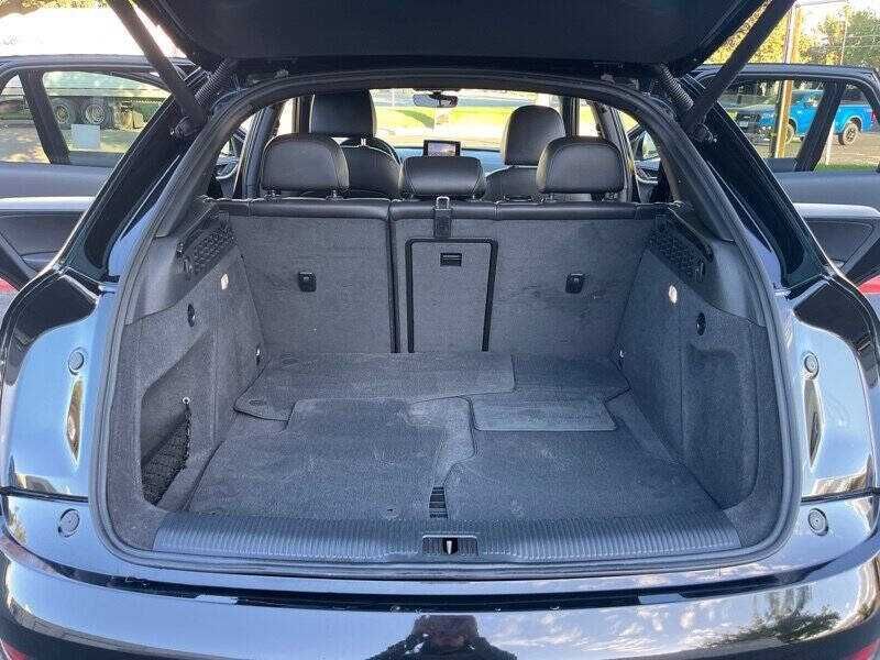2016   Audi   Q3