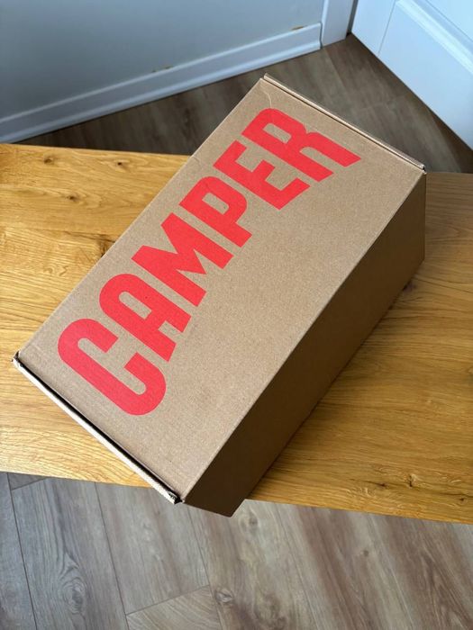 Кросівки жіночі Camper