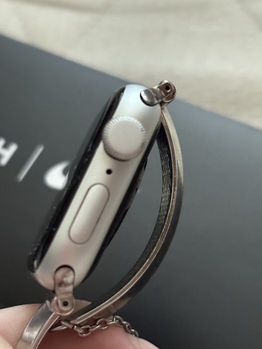 Apple watch nike SE 40 mm 2020 Епл вотч годинник наручний найк часы 40 мм silver apple