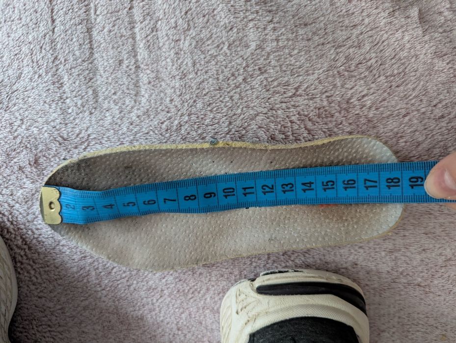 Кросівки для хлопчика 30 р.