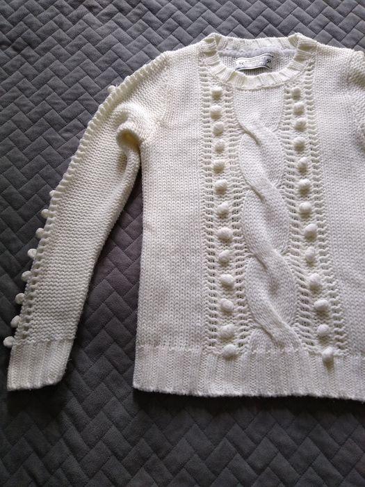 Sweter damski biały warkocz