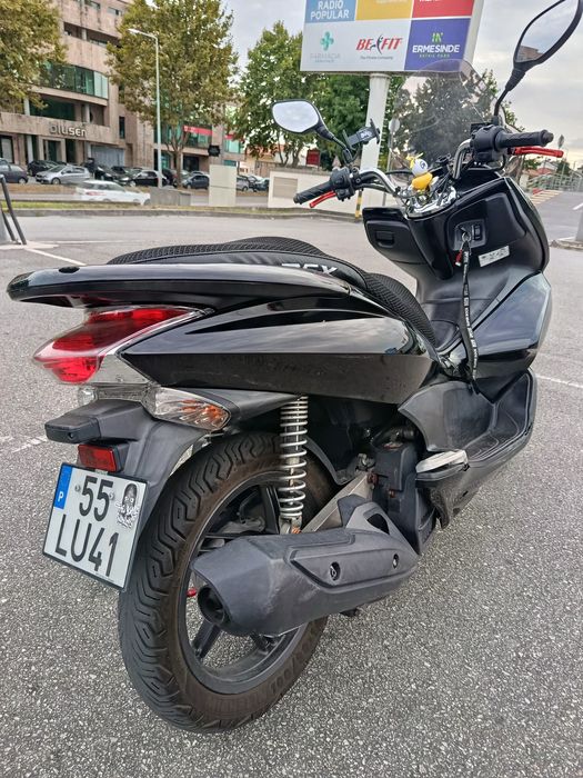 Honda PCX bom estado
