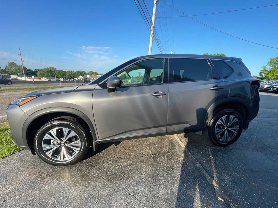 Nissan Rogue      2021