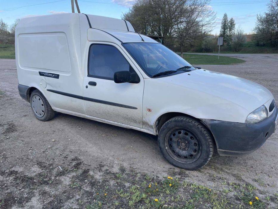 Продам або обміняю форд курʼєр