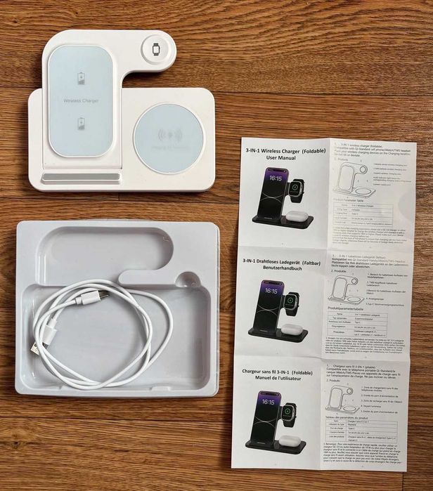 Безпровідний зарядний пристрій 3 в 1