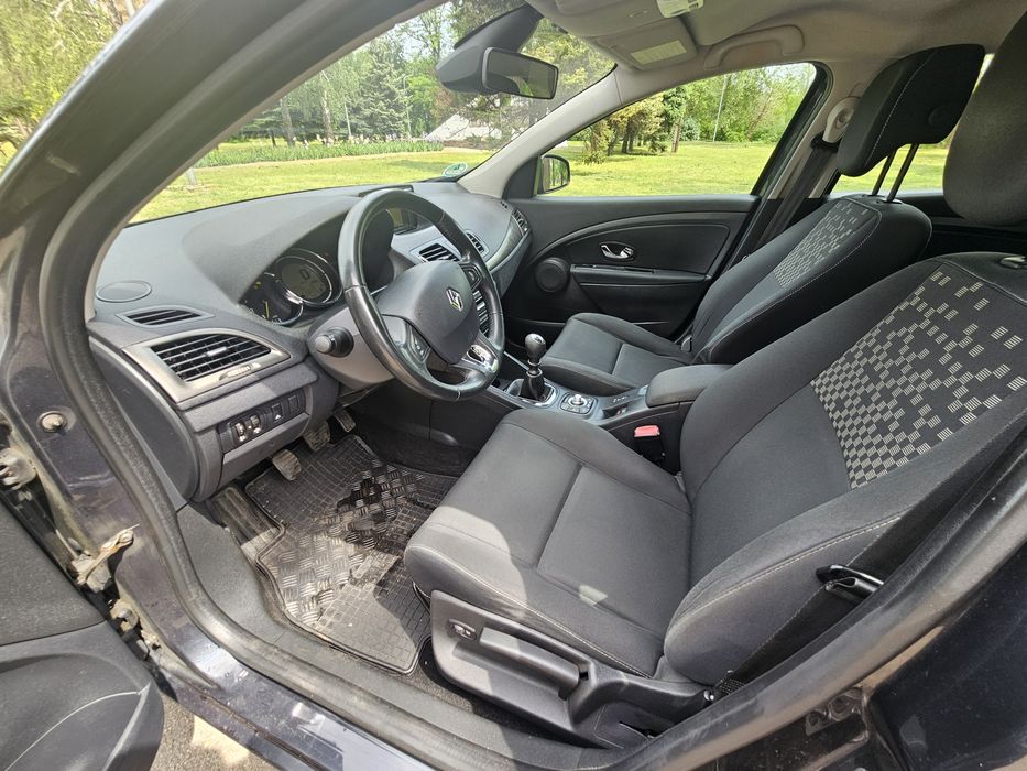 Продам Renault Megane 1.5 dci 2013г.в