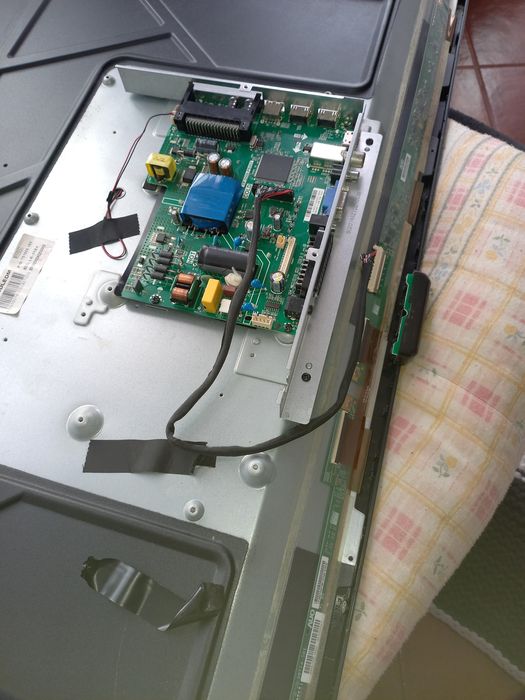 Tv selecline para peças  ecra partido