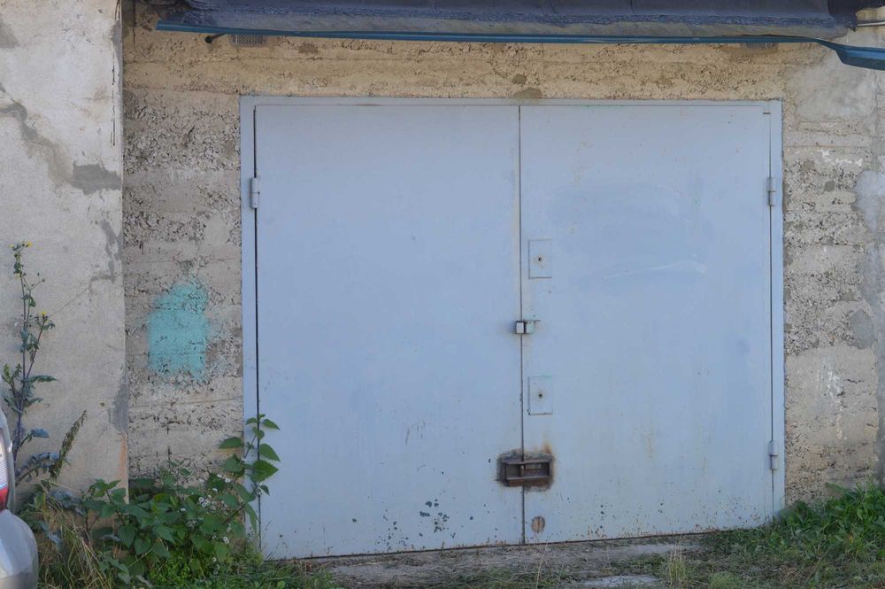 Гараж для авто в Росвигово