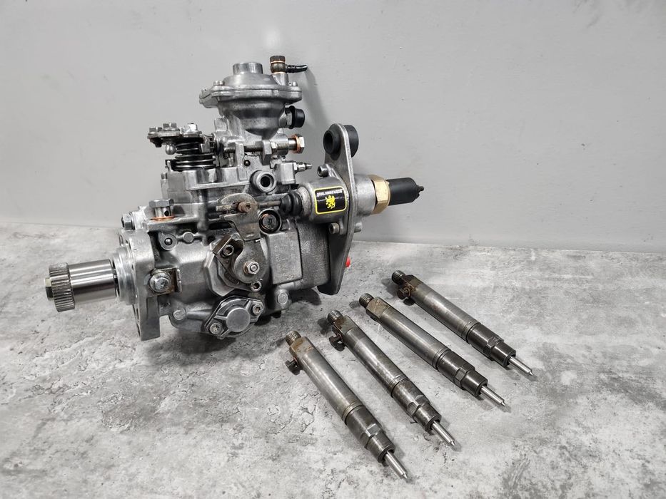 ZESTAW pompa wtryskowa i wtryskiwacze 0460.424.220 Fiat Ducato 2.8