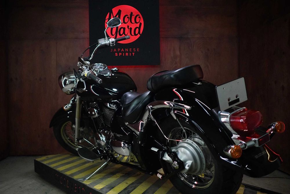 Suzuki Intruder 800 Classic із Японії