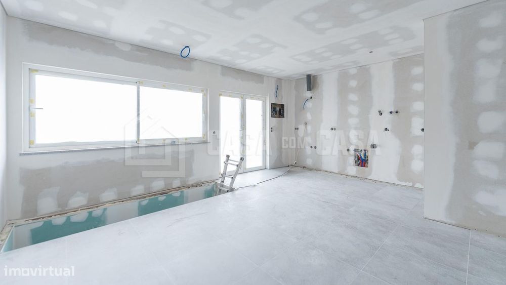 Apartamento T2+2 Duplex B Gumirães