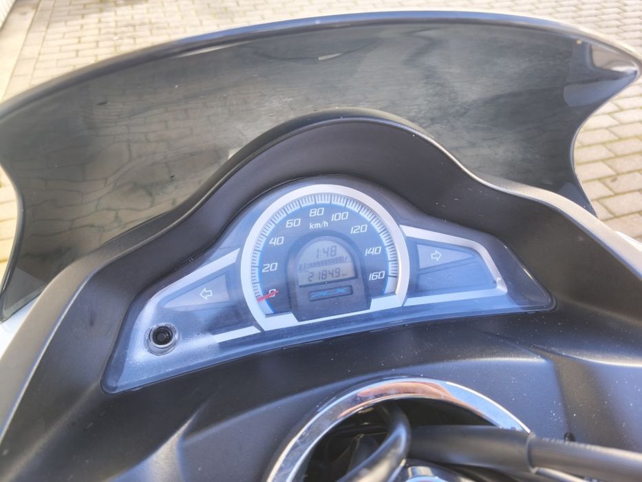 Vendo honda pcx 2016