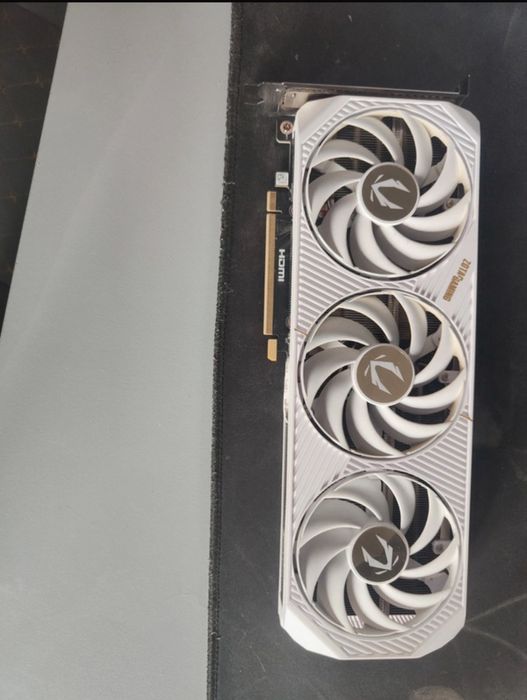 Venda ou troca Zotac 5070 AMP edition