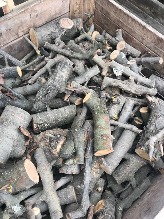 drewno opałowe sezonowane suche