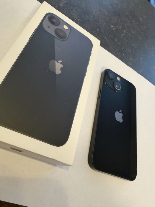 Sprzedam iphone 13 mini w bardzo dobrym stanie!