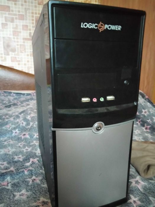 Офісний комп'ютер б/у