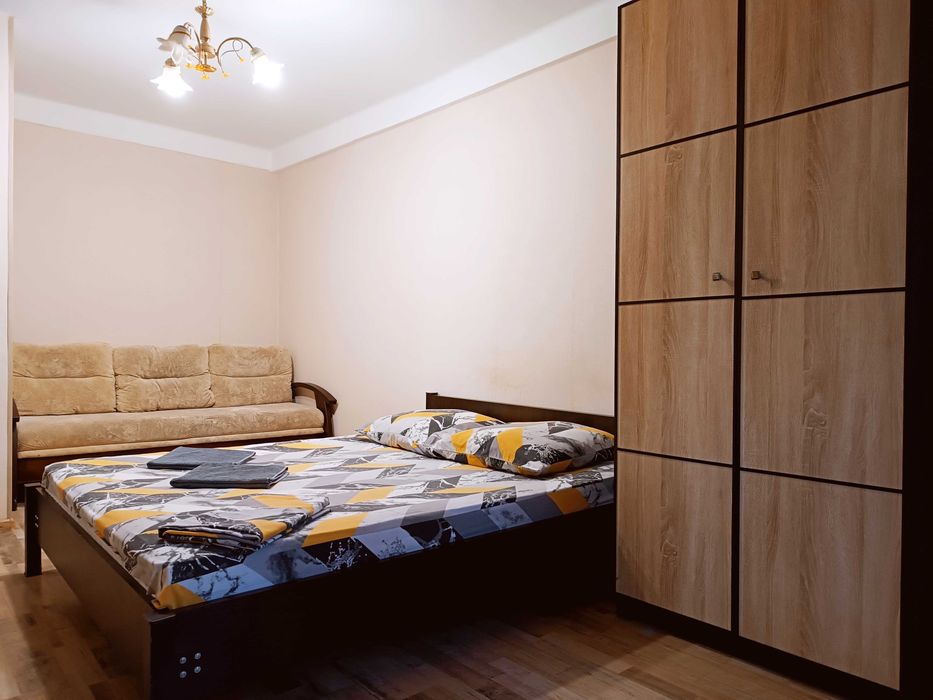 "DREAM berry" метро "Героев Днепра" пр.Оболонский-43. ТЦ «Oasis».