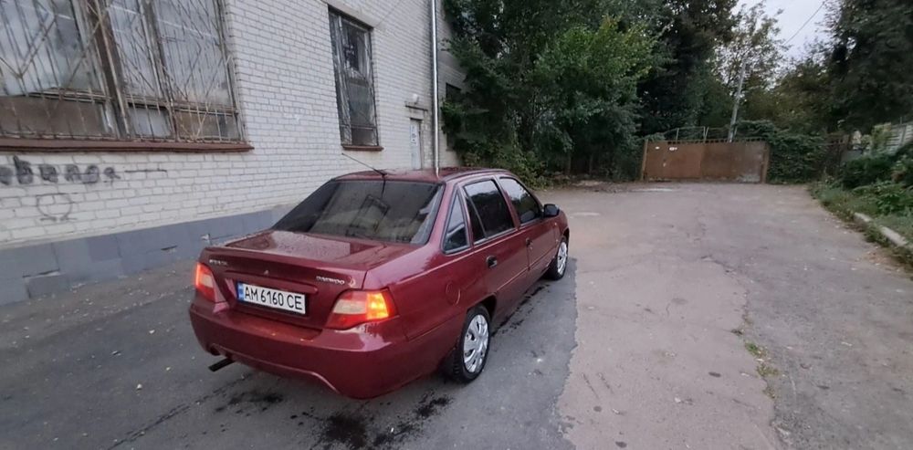 Продам машину у гарному стані Daewo Nexiaa
