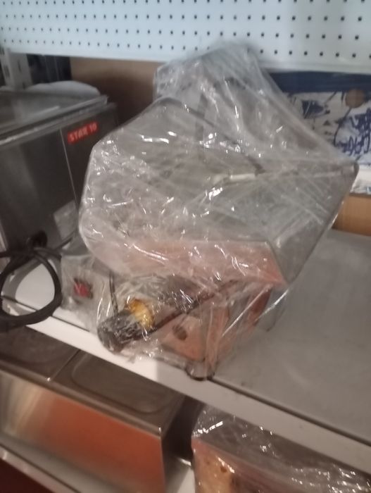 Todo tipo de equipamentos hoteleiros