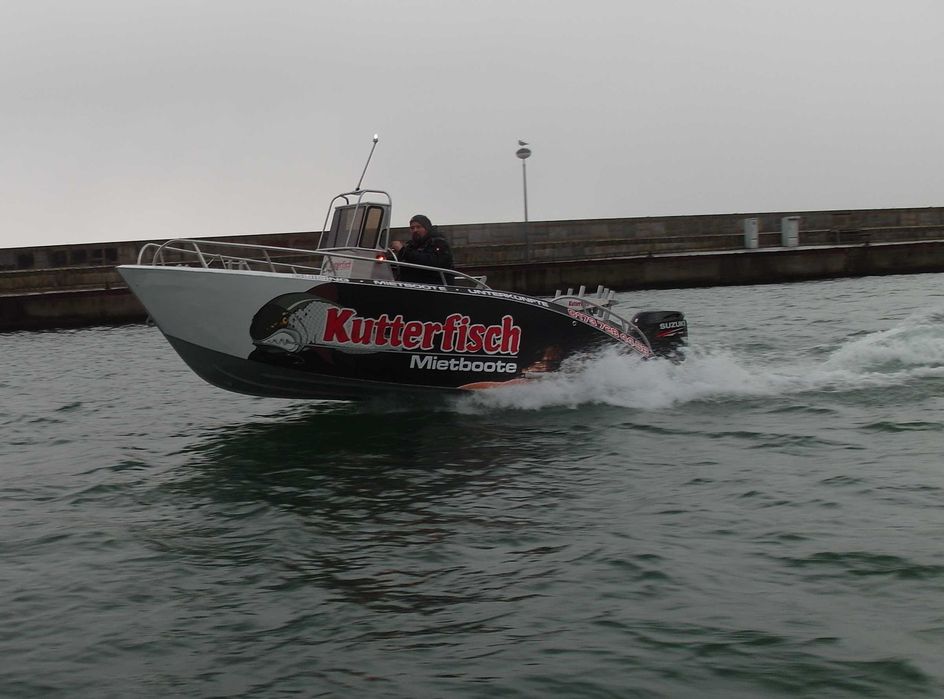 Łódź aluminiowa motorowa SH 590; lodka lodzie aluminiowe,