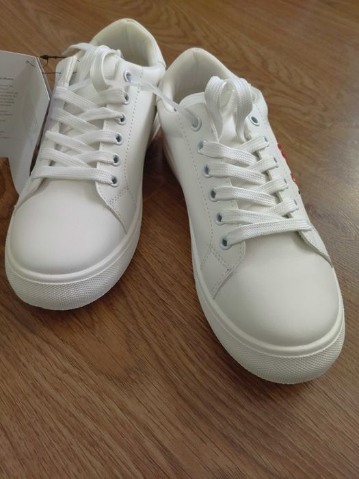 Nowe damskie buty rozmiar 38