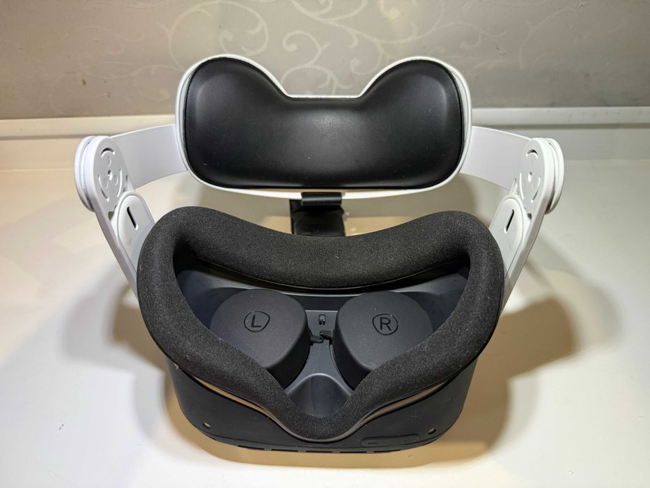 Oculus Quest 2 128 Гб идеальное состояние + много допов