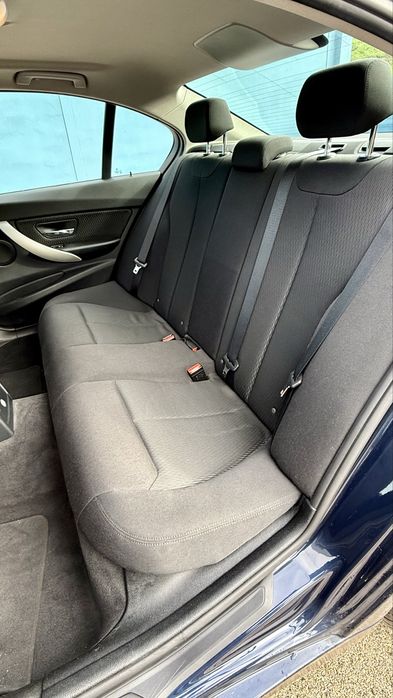 BMW 320i (F30) - Nacional - 85 mil km