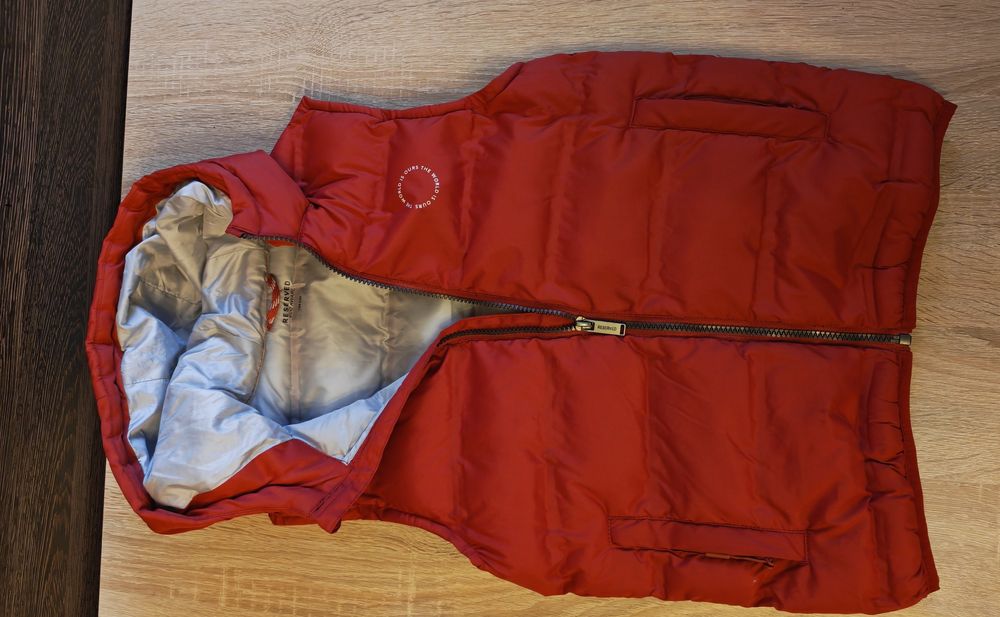 Bezrekawnik Reserved rozm. 134