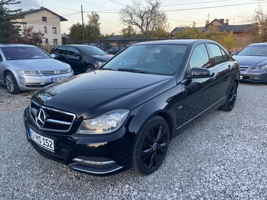 Mercedes-Benz Klasa C LIFT.1.8 16V 156KM.HAK Fabr.Automat.Klimatronik.NAVI.Grzane fotele.